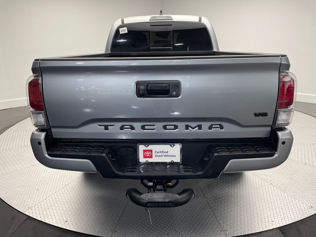 Thumbnail: 2022 Toyota Tacoma - 6