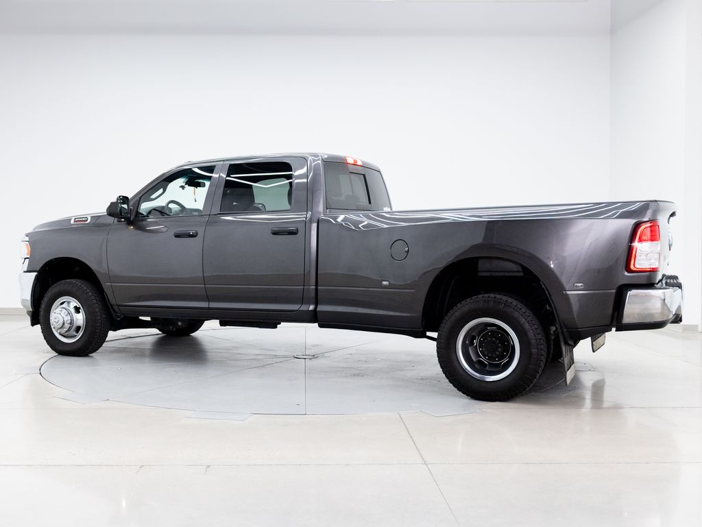 2022 Granite Crystal Metallic Clearcoat Ram 3500 Tradesman 4X4 Truck