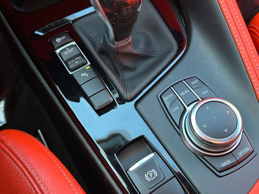 2023 BMW X2 sDrive28i 27
