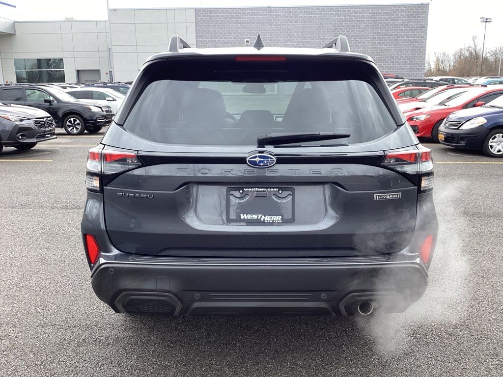 2025 Subaru Forester Limited - Photo 6