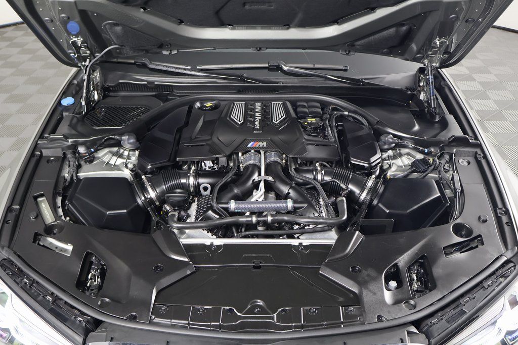 Thumbnail: 2022 BMW M5 - 15