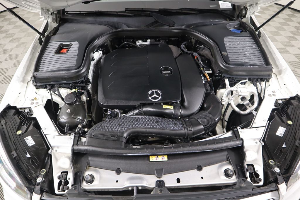 2021 Mercedes-Benz GLC 300 29