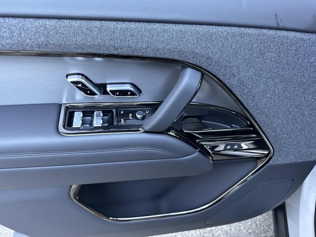 Certified Used 2025 Gray Land Rover Dynamic SE image 19