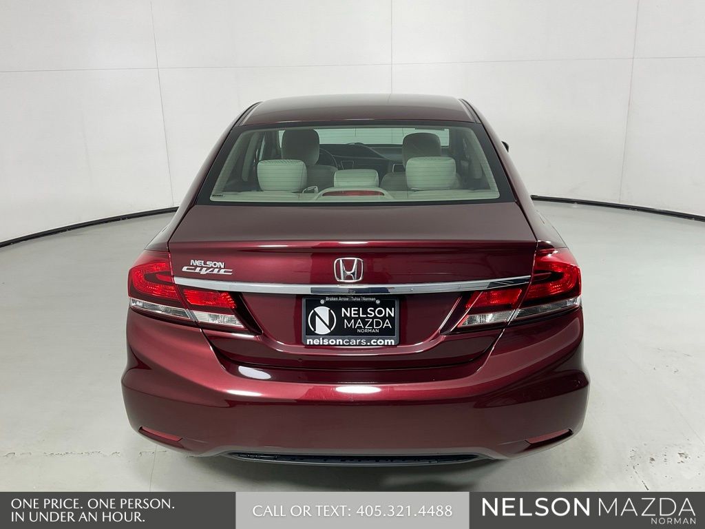 Used 2015 Red Honda LX image 7