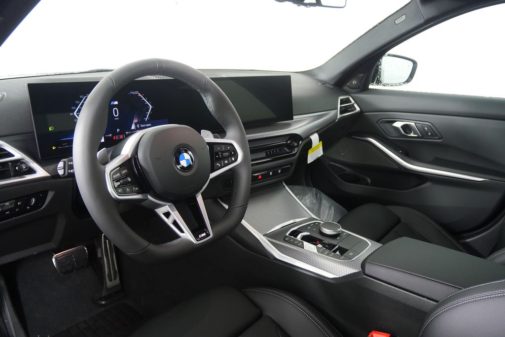 Thumbnail: 2026 BMW 3 Series - 13