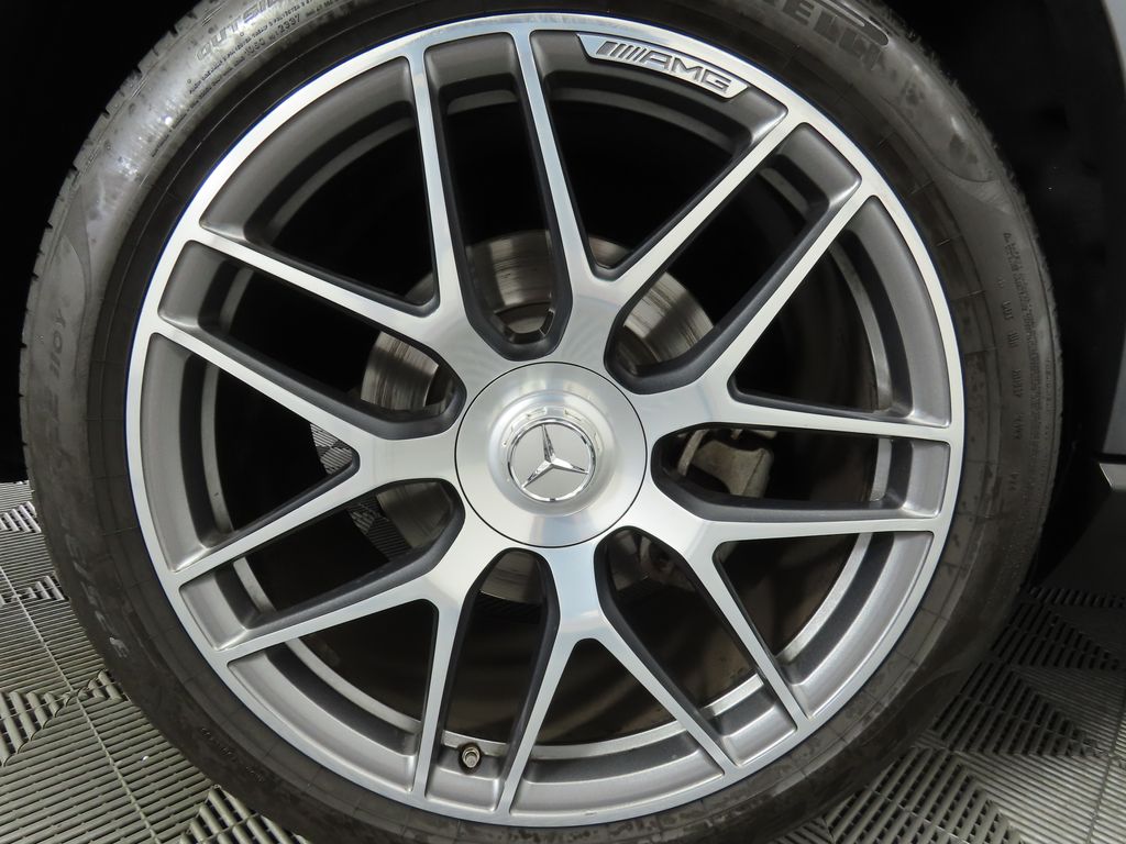 2022 Mercedes-Benz GLE 53 AMG 32