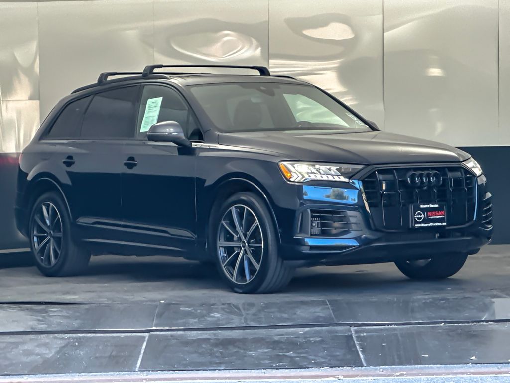 Blue Metallic 2023 Audi Q7 SUV / Crossover All-Wheel Drive 8-Speed Automatic