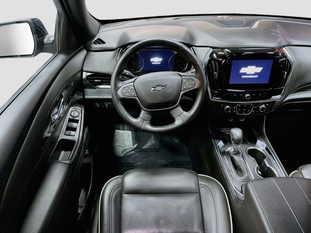 Used 2023 Sterling Gray Metallic Chevrolet Premier image 24