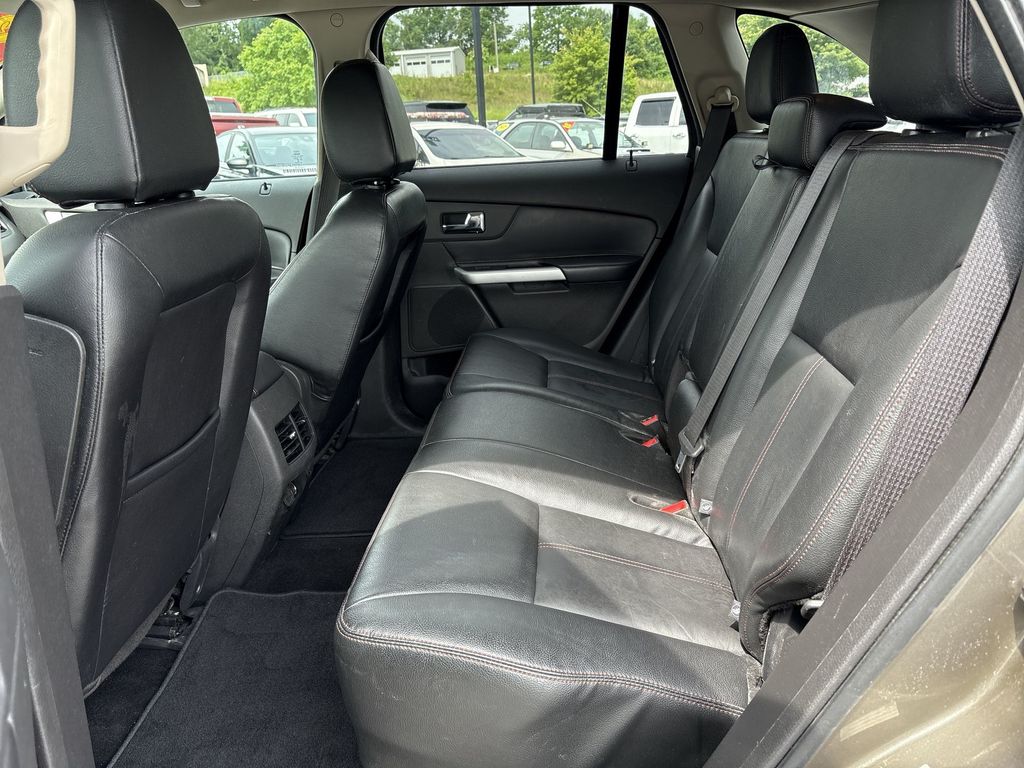 2013 Ford Edge SEL photo