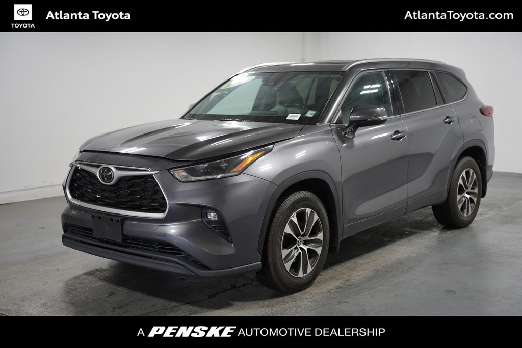 2021 Toyota Highlander XLE -
                  Duluth, GA