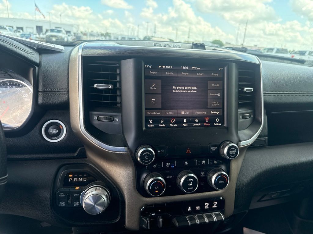 2019 Ram 1500 Laramie - 9