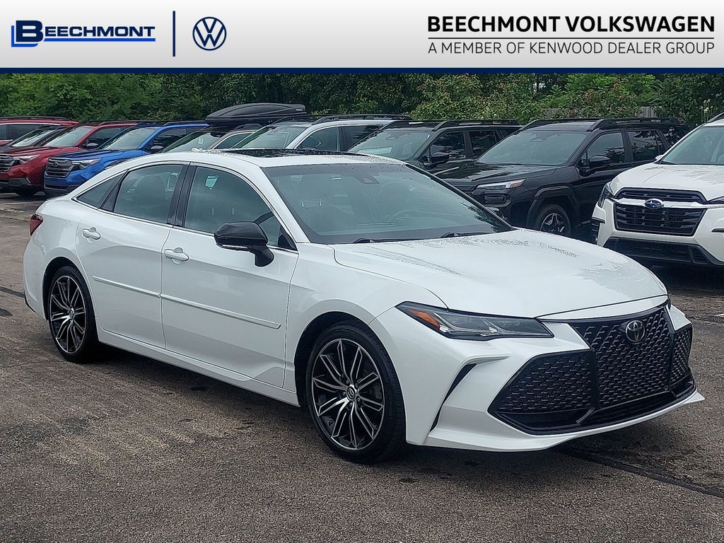  2019 Toyota Avalon Touring FWD   