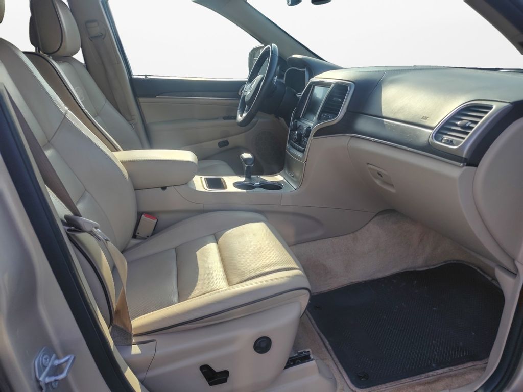 Used Car 2015 Jeep Grand Cherokee  Overland For Sale Under $12,000 In Austin, Texas