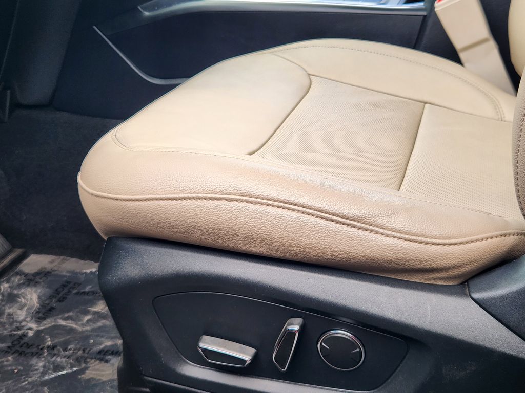 used 2020 Ford Explorer car, priced at $22,592