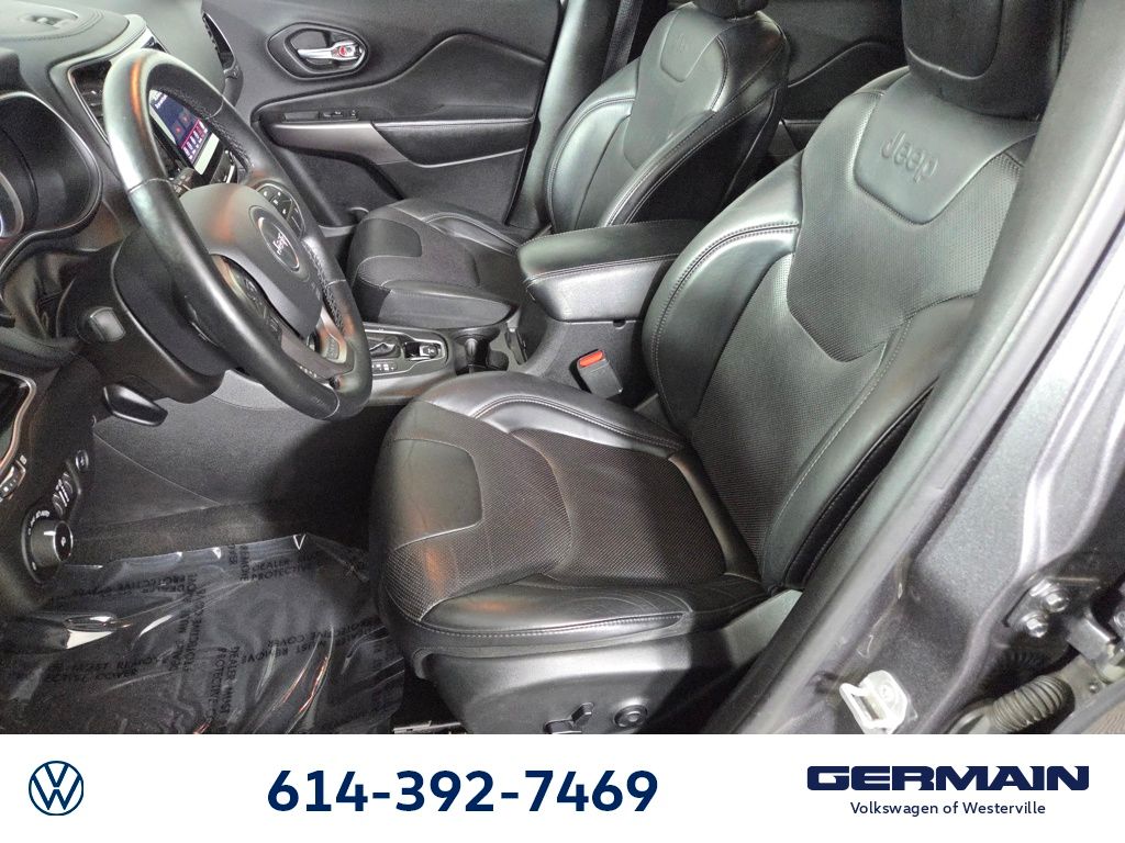 Used 2019 Gray Jeep Limited image 14