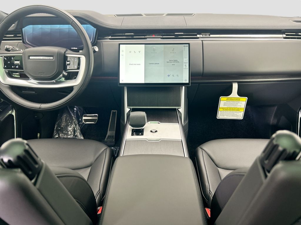 Thumbnail: 2026 Land Rover Range Rover - 14