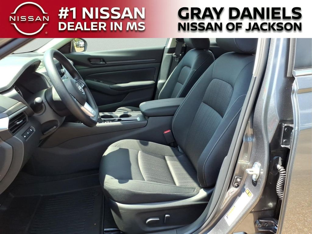 New 2026 Nissan Altima Sedan