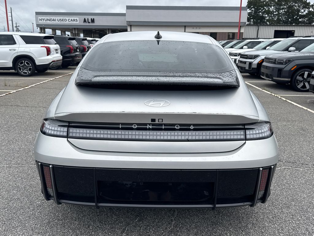 2025 Hyundai Ioniq 6 SEL photo 4