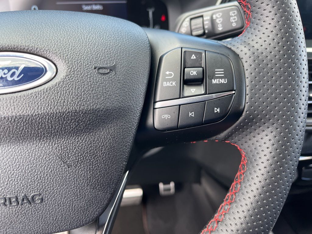 Thumbnail: 2023 Ford Escape - 22