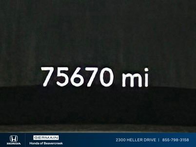 Used 2018 Gray Chrysler Touring L image 21
