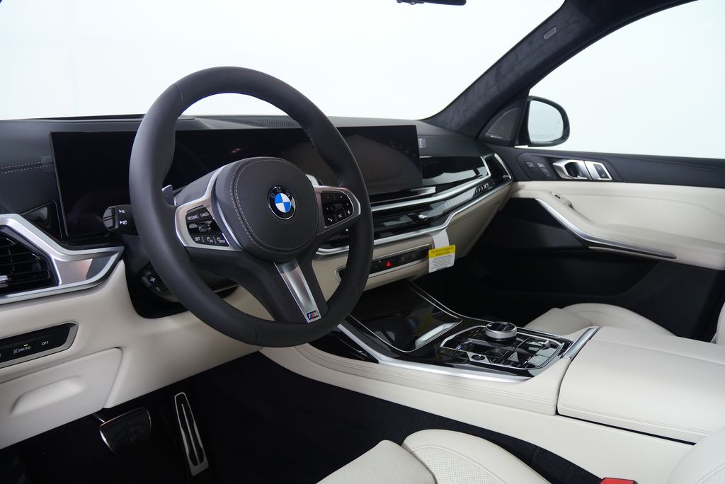 2026 BMW X7 xDrive40i 13