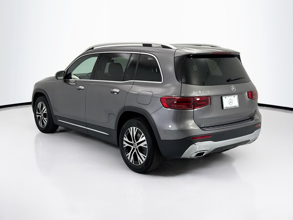 Thumbnail: 2026 Mercedes-Benz GLB - 7