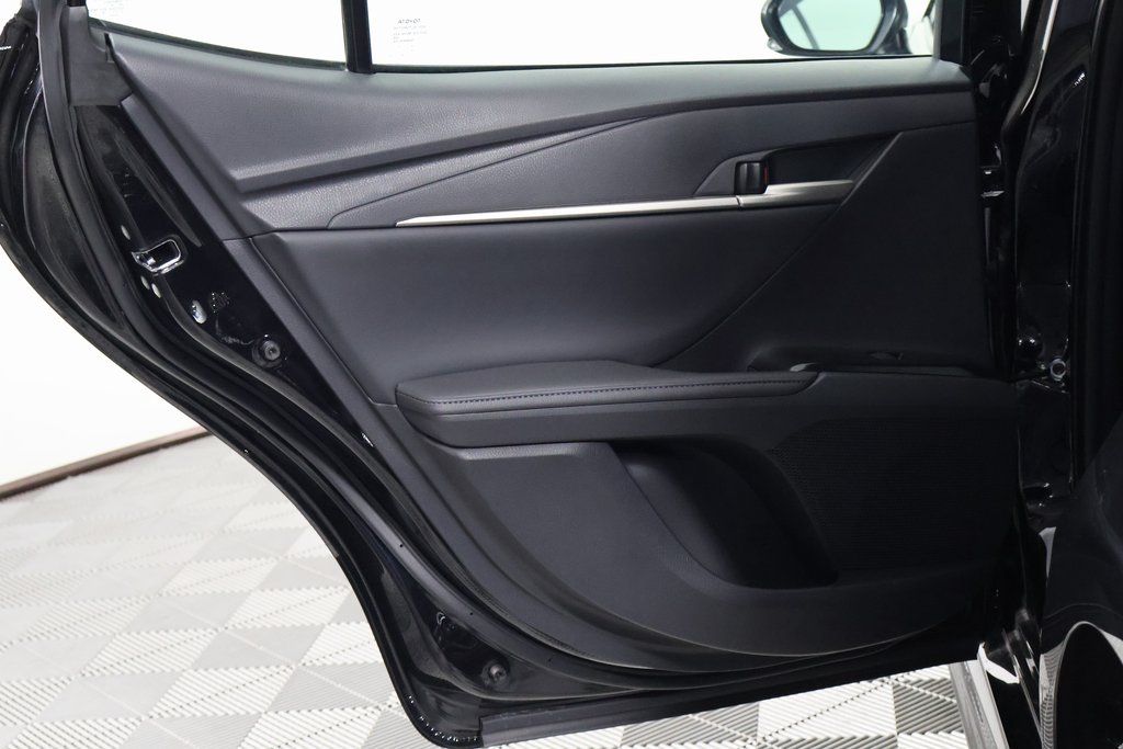 Thumbnail: 2025 Toyota Camry - 13