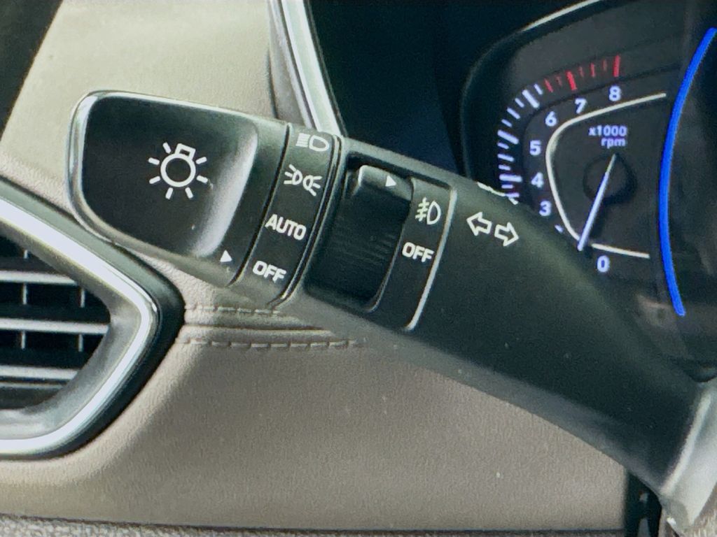Used Car 2020 Hyundai Santa Fe  Sel For Sale Under $20,000 In Austin, Texas