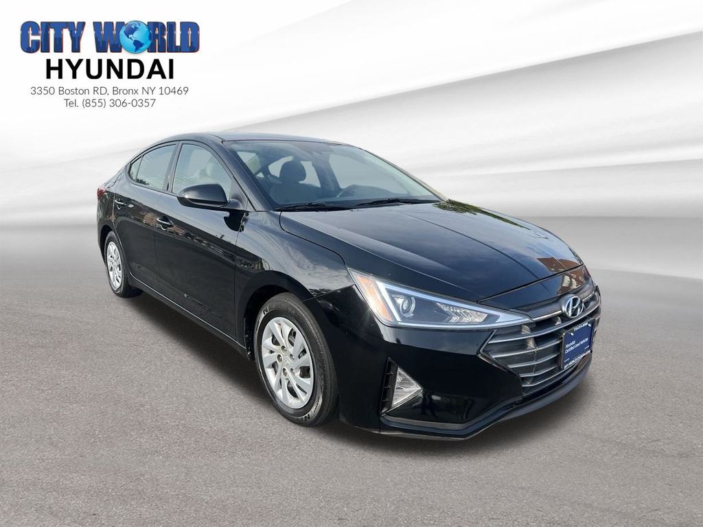 2020 Hyundai Elantra SE 7