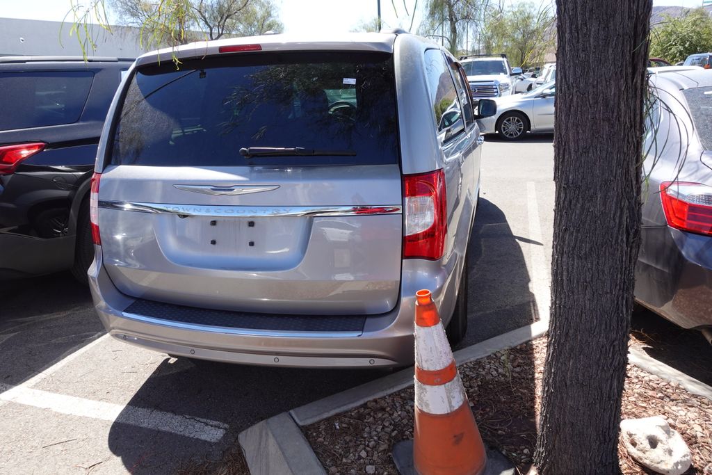 2014 Chrysler Town & Country