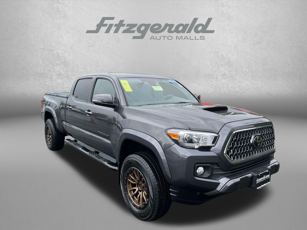 Magnetic Gray Metallic 2018 Toyota Tacoma TRD Sport Double Cab LB 4WD Pickup Truck Four-Wheel Drive 6-Speed Automatic
