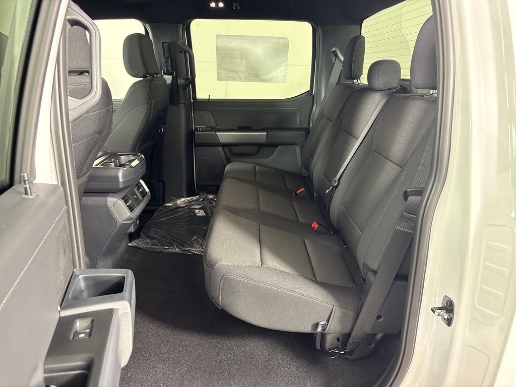 New 2026 White Ford XLT image 31