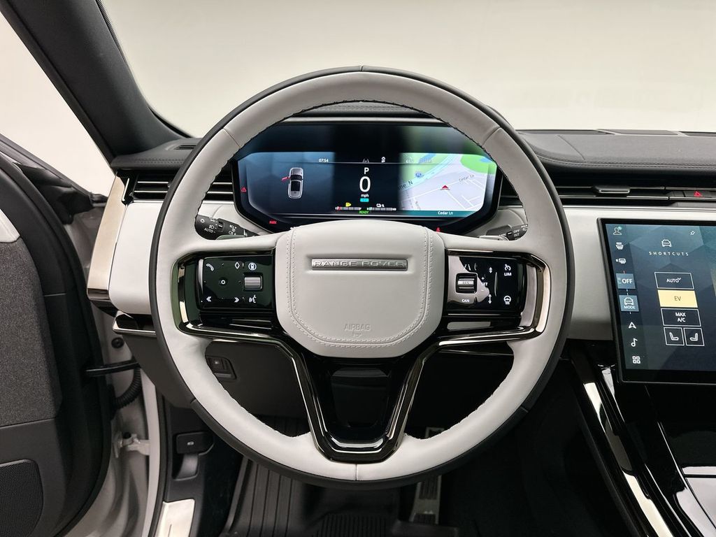 Thumbnail: 2026 Land Rover Range Rover Sport - 22