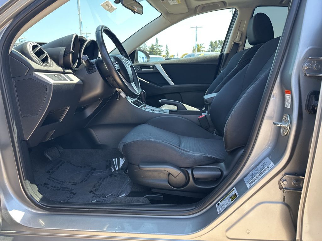 Thumbnail: 2010 Mazda Mazda3 - 13