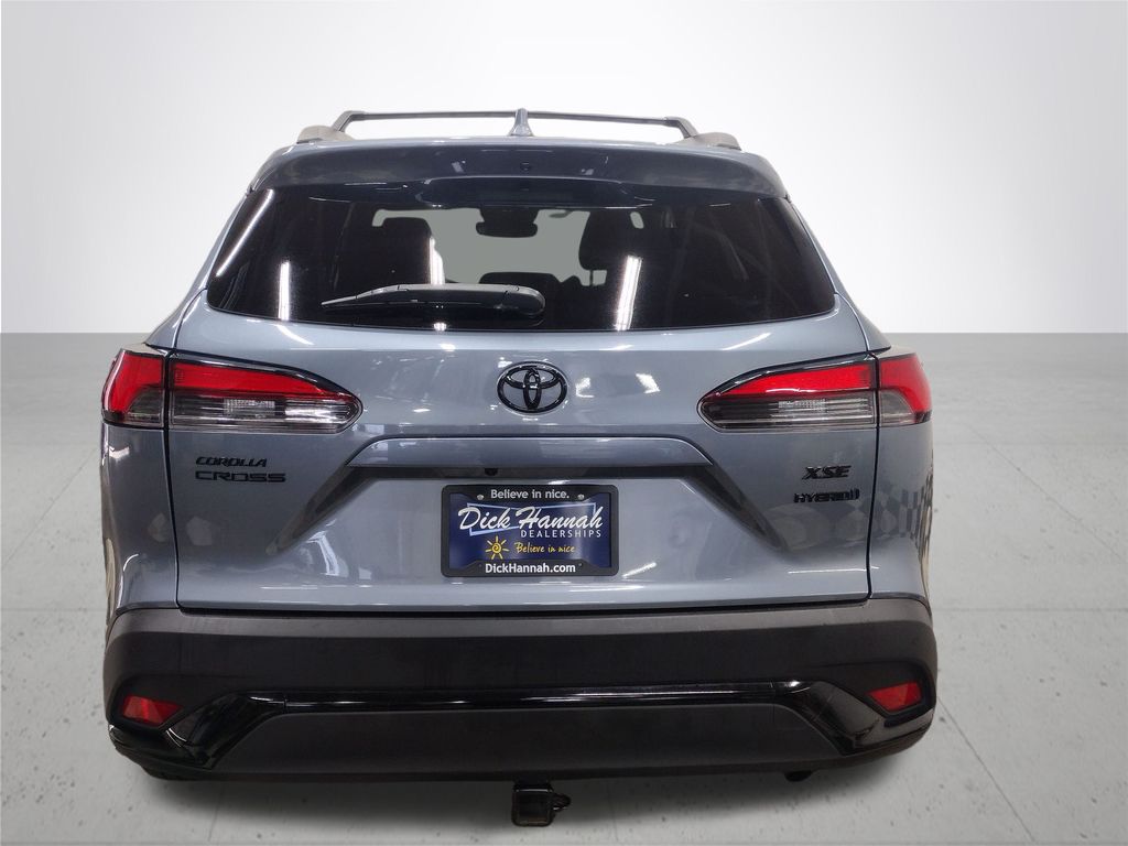 2023 Toyota Corolla Cross Hybrid XSE