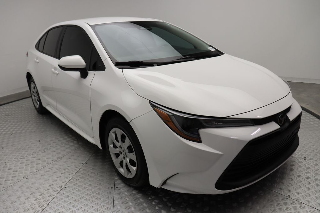 2023 Toyota Corolla LE 6