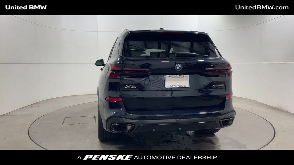 Thumbnail: 2026 BMW X5 - 7