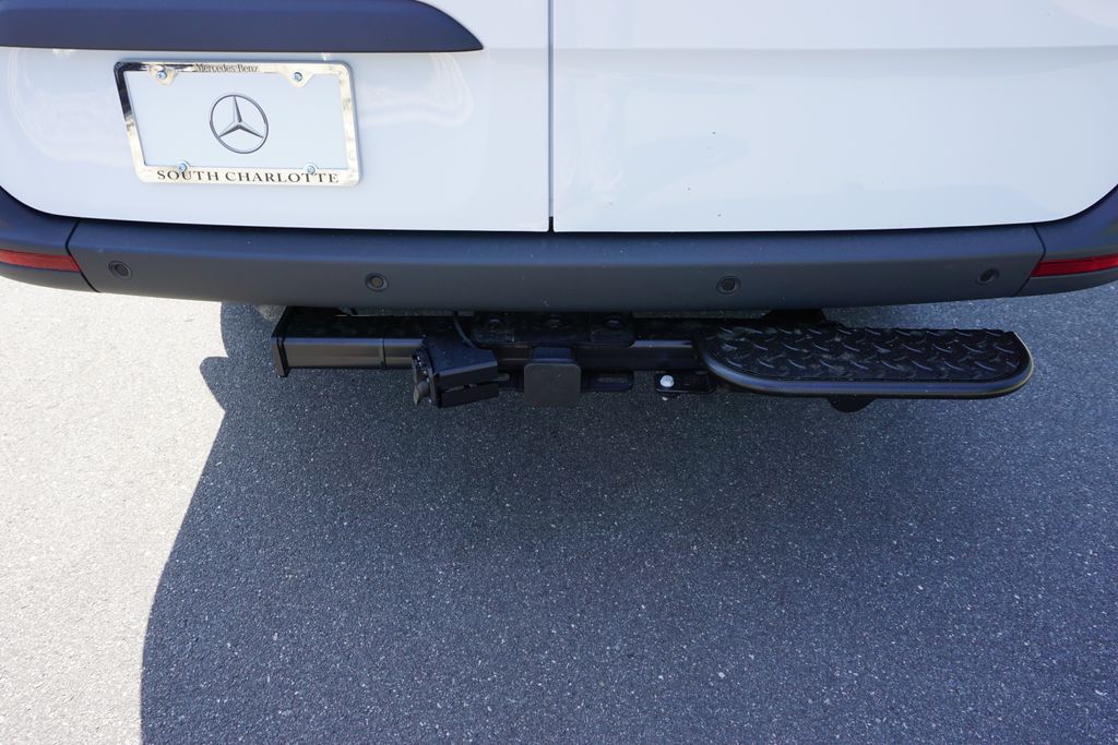 Thumbnail: 2025 Mercedes-Benz Sprinter - 14