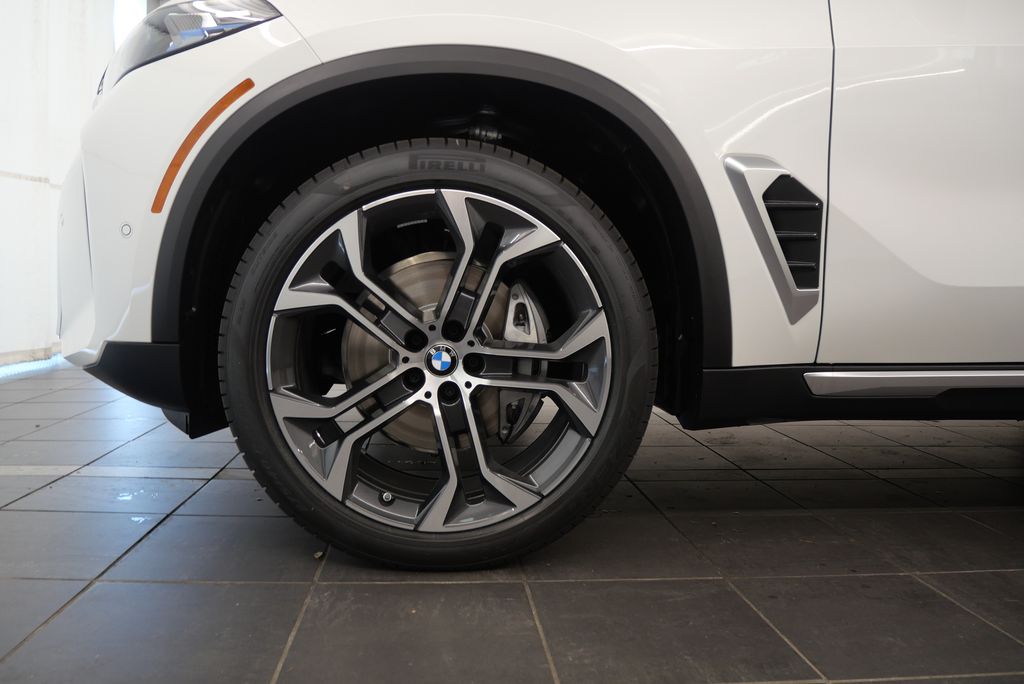 2025 BMW X5 sDrive40i 3