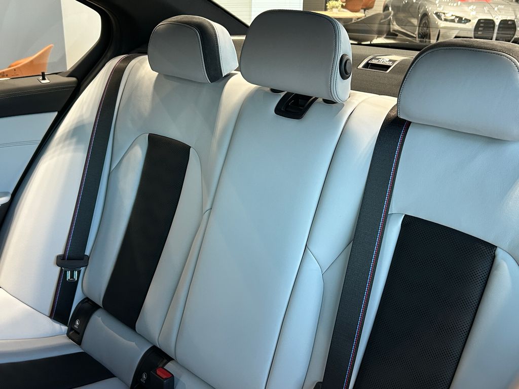 Thumbnail: 2026 BMW M3 - 32