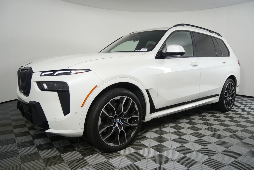 Thumbnail: 2024 BMW X7 - 8