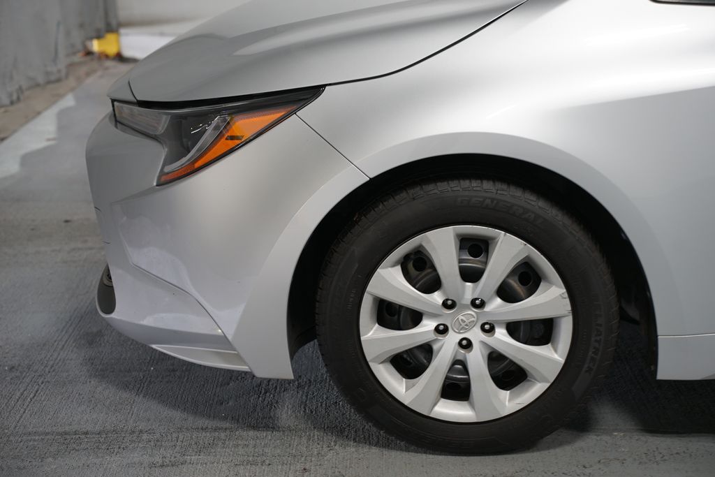 Thumbnail: 2022 Toyota Corolla - 5