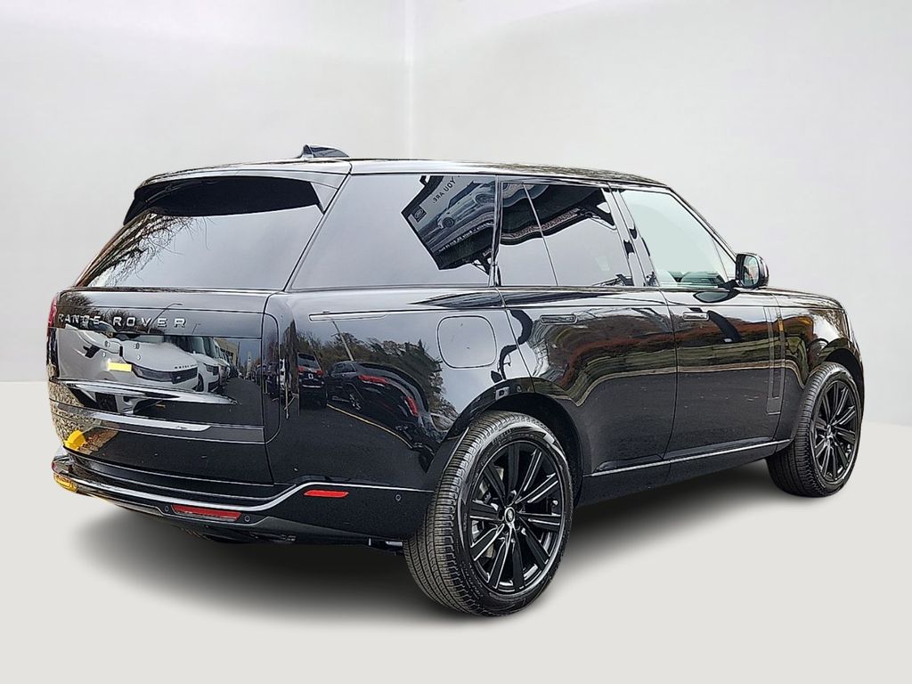 Thumbnail: 2025 Land Rover Range Rover - 3