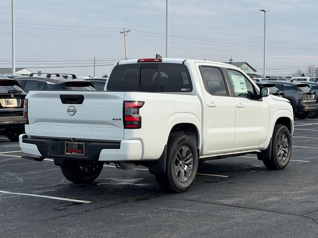 View vehicle photo 4