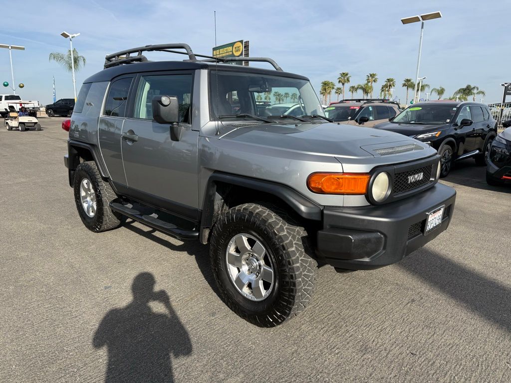 2009 Toyota FJ Cruiser 2WD