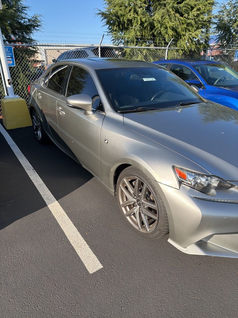 Thumbnail: 2016 Lexus IS - 3