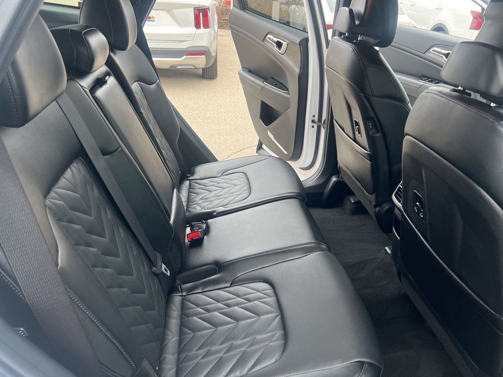 2023 Kia Sportage X-Line photo
