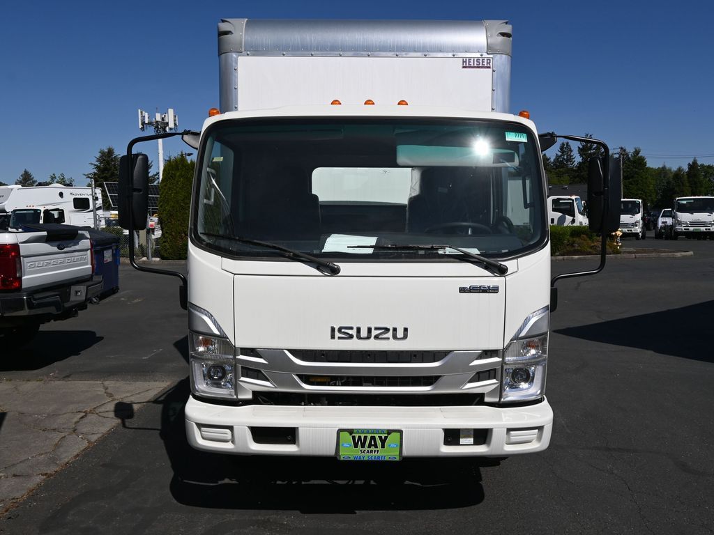 2024 Isuzu NPR HD 