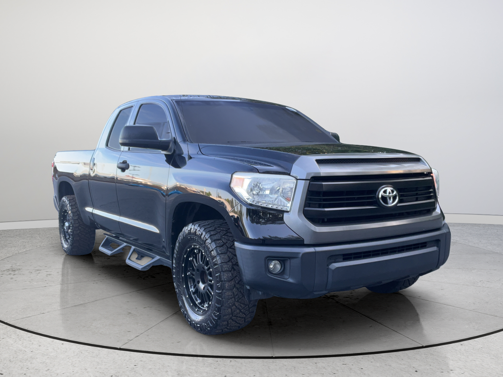 Black 2017 Toyota Tundra Pickup Truck 4X2 6-Speed Automatic Overdrive
