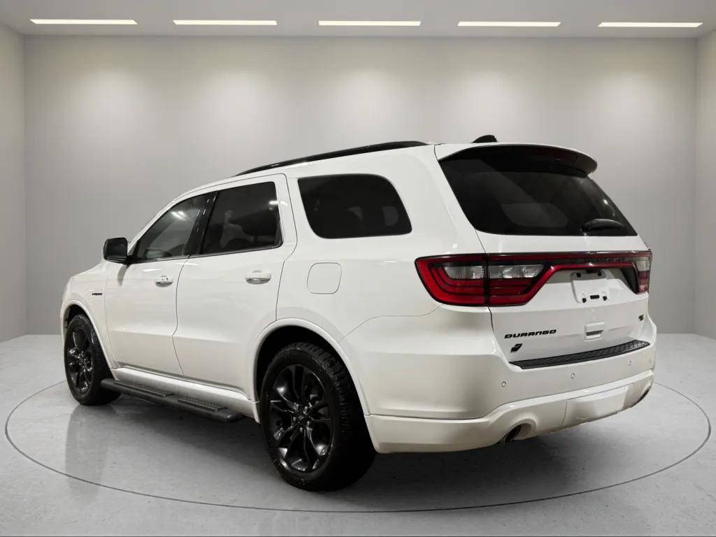 Used 2024 White Knuckle Clearcoat Dodge R/T Plus image 3